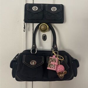 vintage Coach Satchel (good condition) and matching wallet (fair condition)